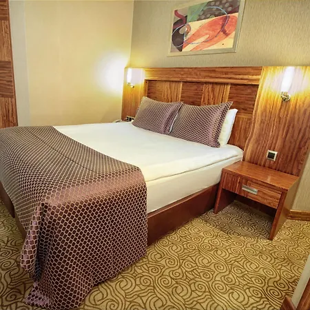 Adana Garden Business Hotel 4*