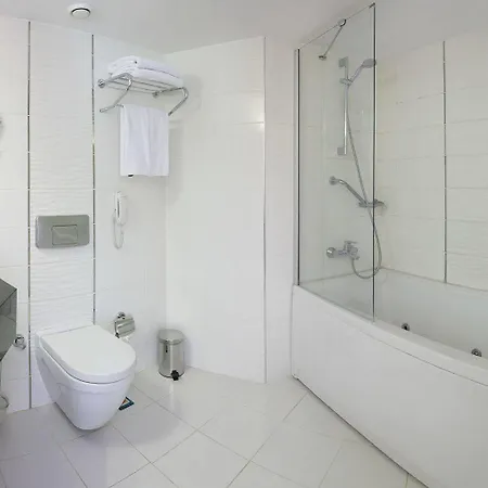 Hotel Adana Garden Business Hotel 4*
